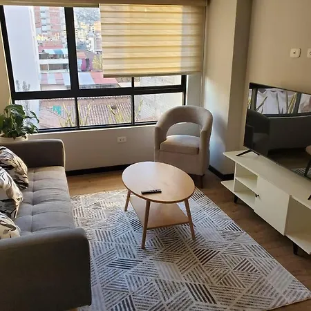 Modern Gem In Quiet Residential Area Apartment