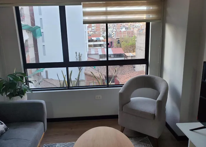 Apartamento Modern Gem In Quiet Residential Area